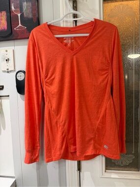 Marika Orange V-Neck Long Sleeve‎ Top